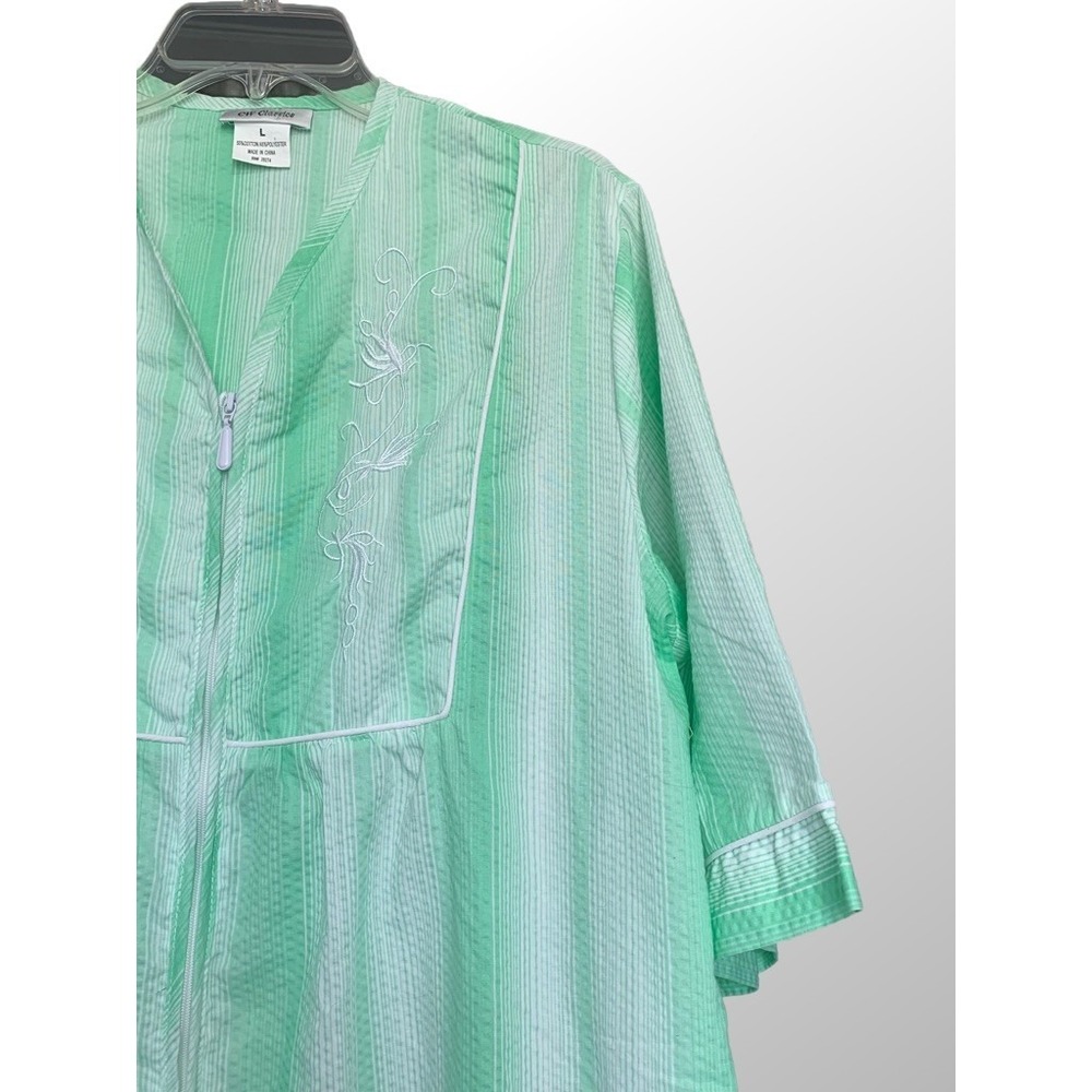 CW Classics Green Striped Seersucker Zipper Front House Robe Mumu Duster Size L